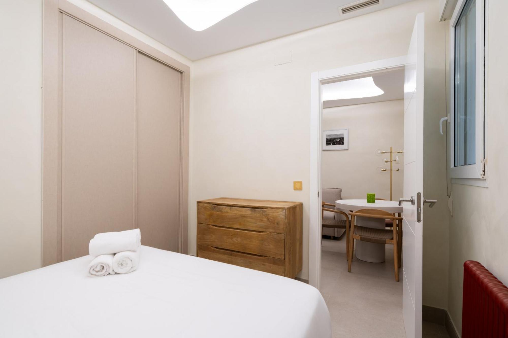 Apartamento Exclusivo En El Retiro Metro Ibiza Alquiler Temporal Madri Exterior foto